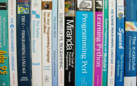 分布式追踪在 Java 微服务中的落地：OpenTelemetry 实战指南