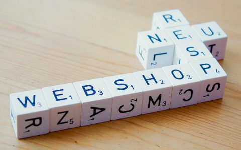 Go 高性能 HTTP 服务：fasthttp 与标准库 net/http 的性能对比